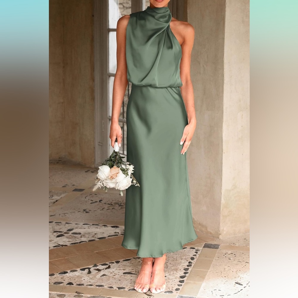 Elegant Green Sleeveless Dress